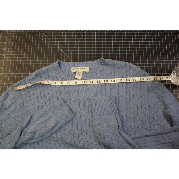 Banana Republic Cable knit sweater (Large) Light Blue - Picture 10 of 12